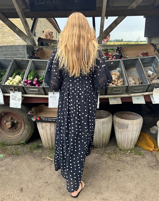 Bolette Kjole - Black Dots